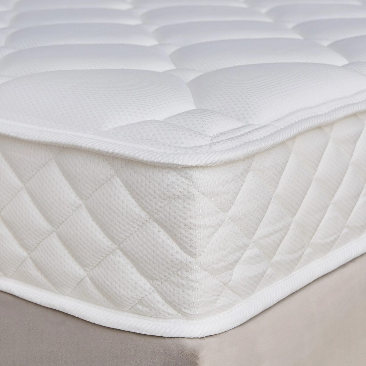Dar Alasala 3-Zone Pocket Spring King Mattress – 180 × 200 × 20 cm - Image 1